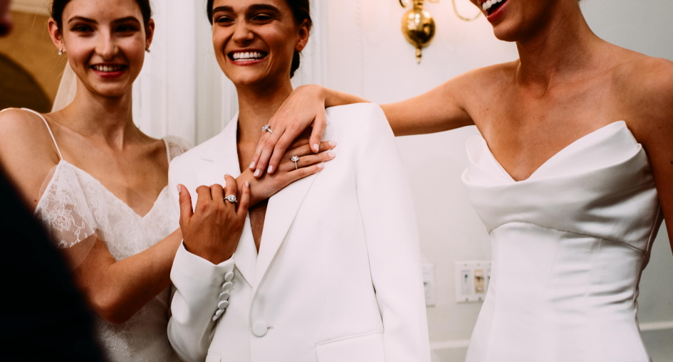 Tips To Get Your Wedding Pant Suit Ready Without Any Trouble